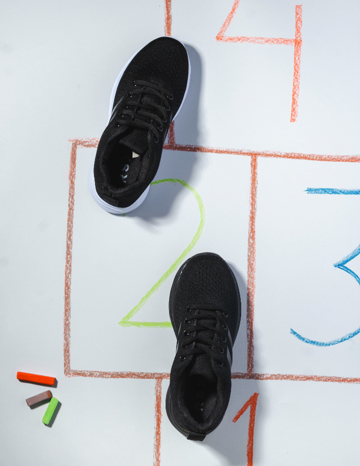 Regala un zapato escolar para un niño/a de la Fundación La Merced